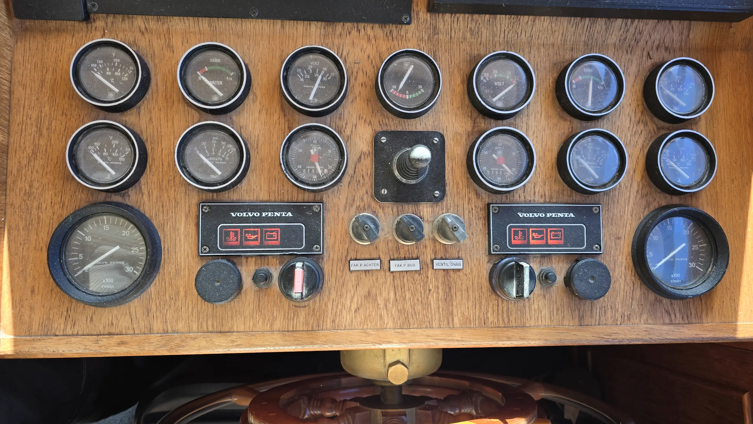 motorbåd-neptunus-145-boatbrokers (14) neptunus 145 motorbåd boatbrokers