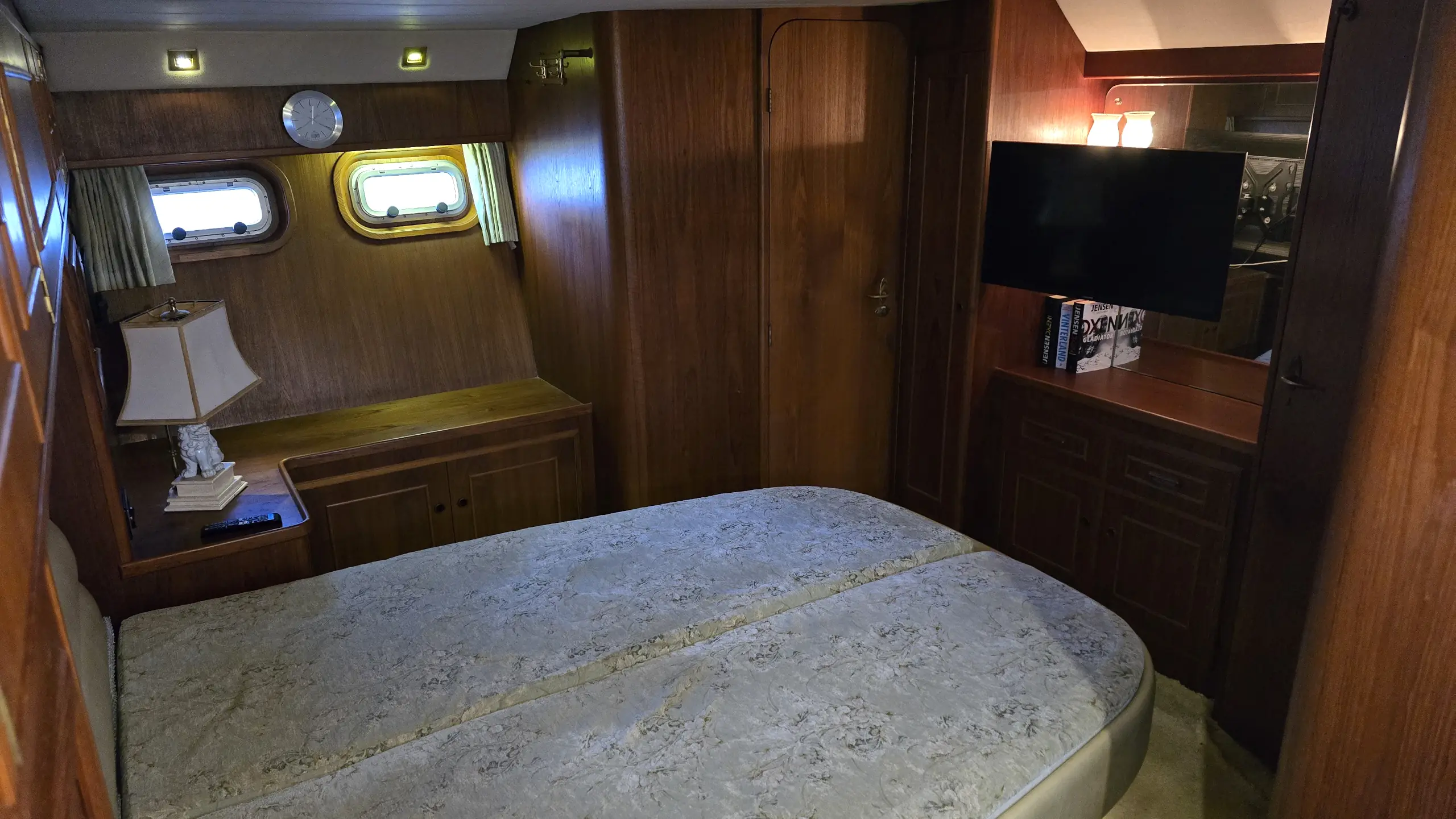 motorbåd-neptunus-145-boatbrokers (2)