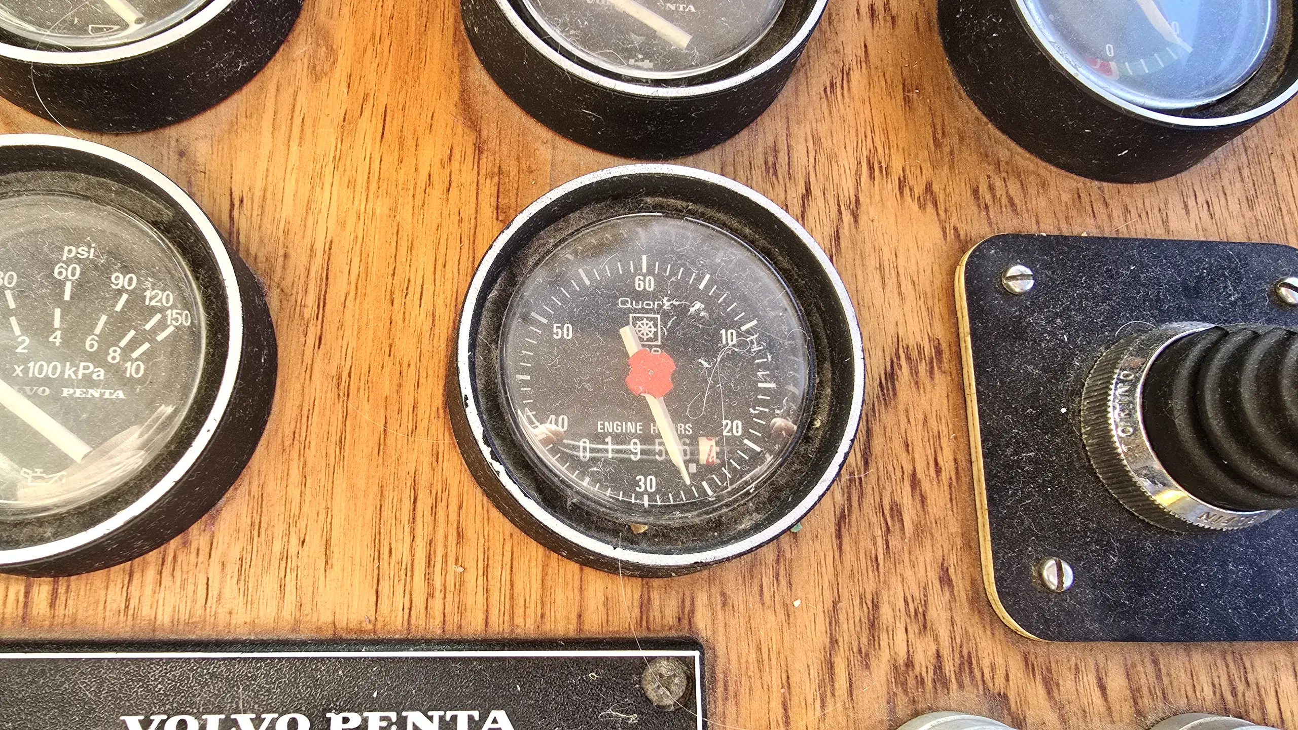 motorbåd-neptunus-145-boatbrokers (22) neptunus 145 motorbåd boatbrokers