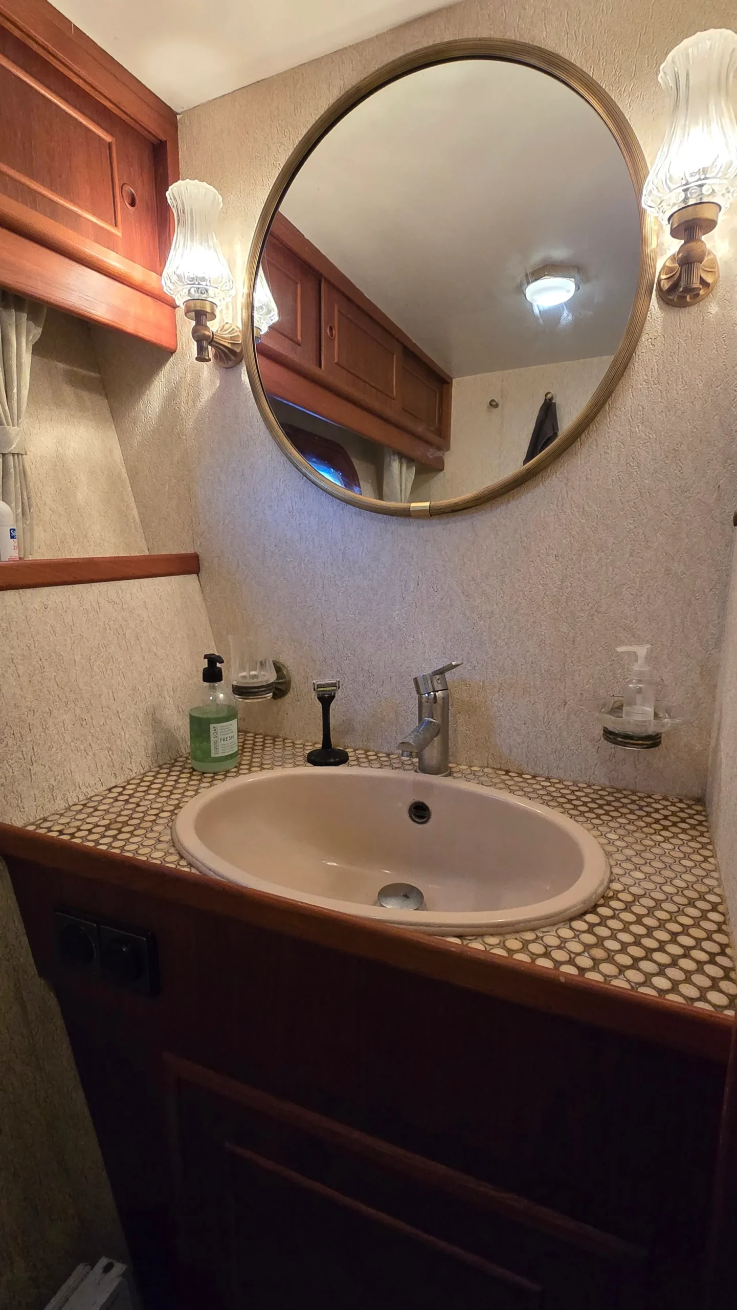 motorbåd-neptunus-145-boatbrokers (4) neptunus 145 motorbåd boatbrokers