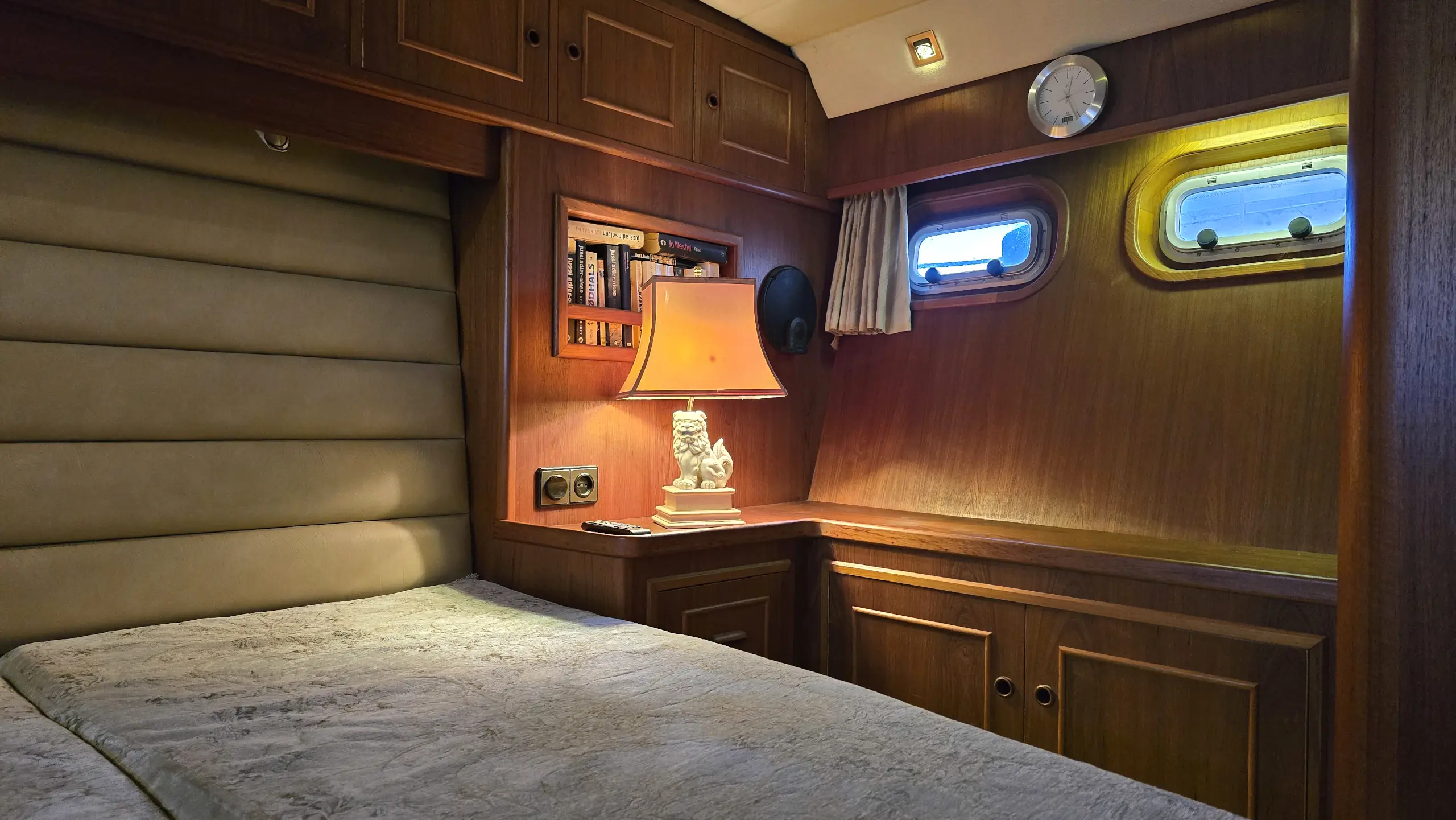 motorbåd-neptunus-145-boatbrokers (5) neptunus 145 motorbåd boatbrokers