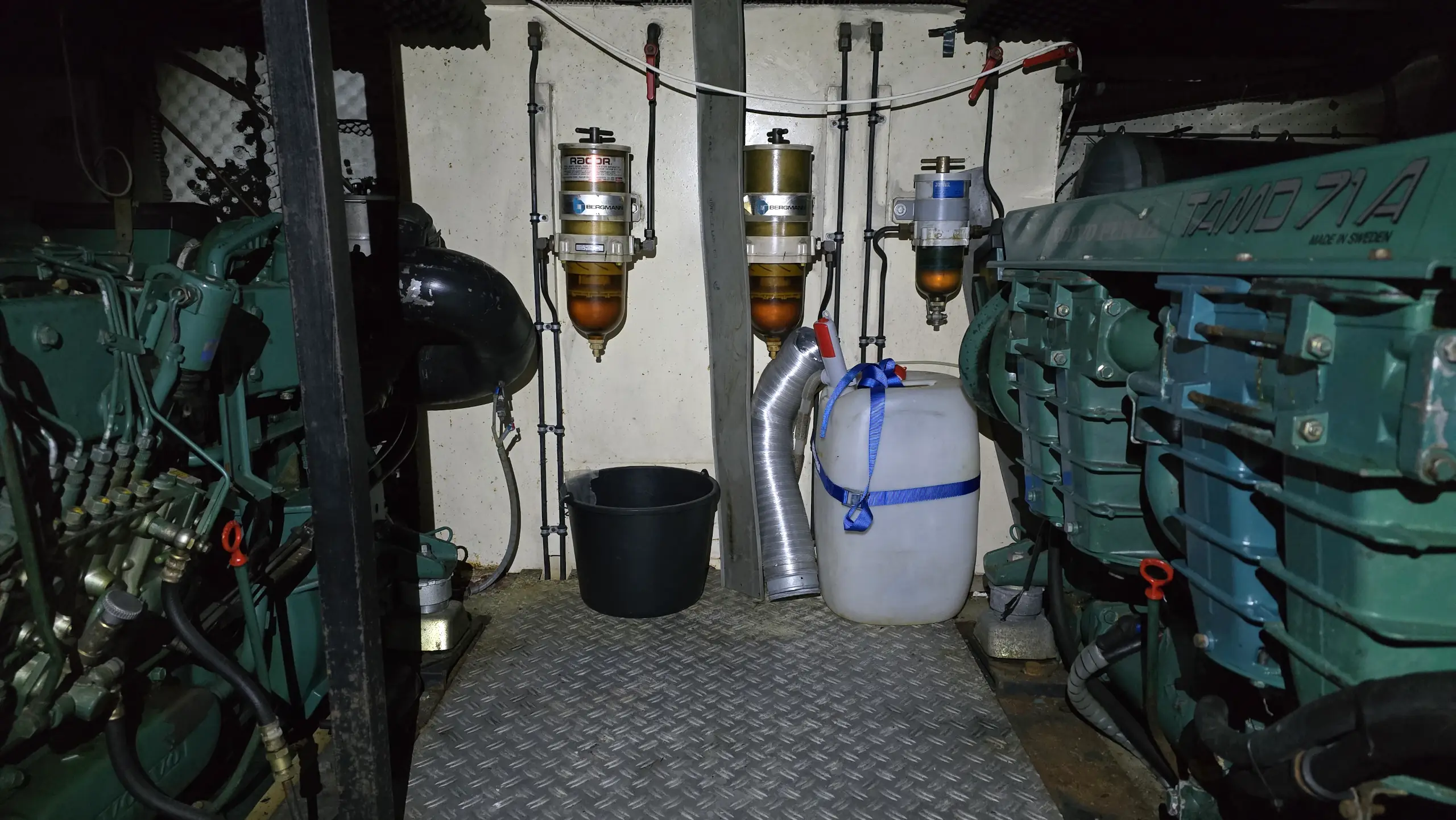 motorbåd-neptunus-145-boatbrokers (53)