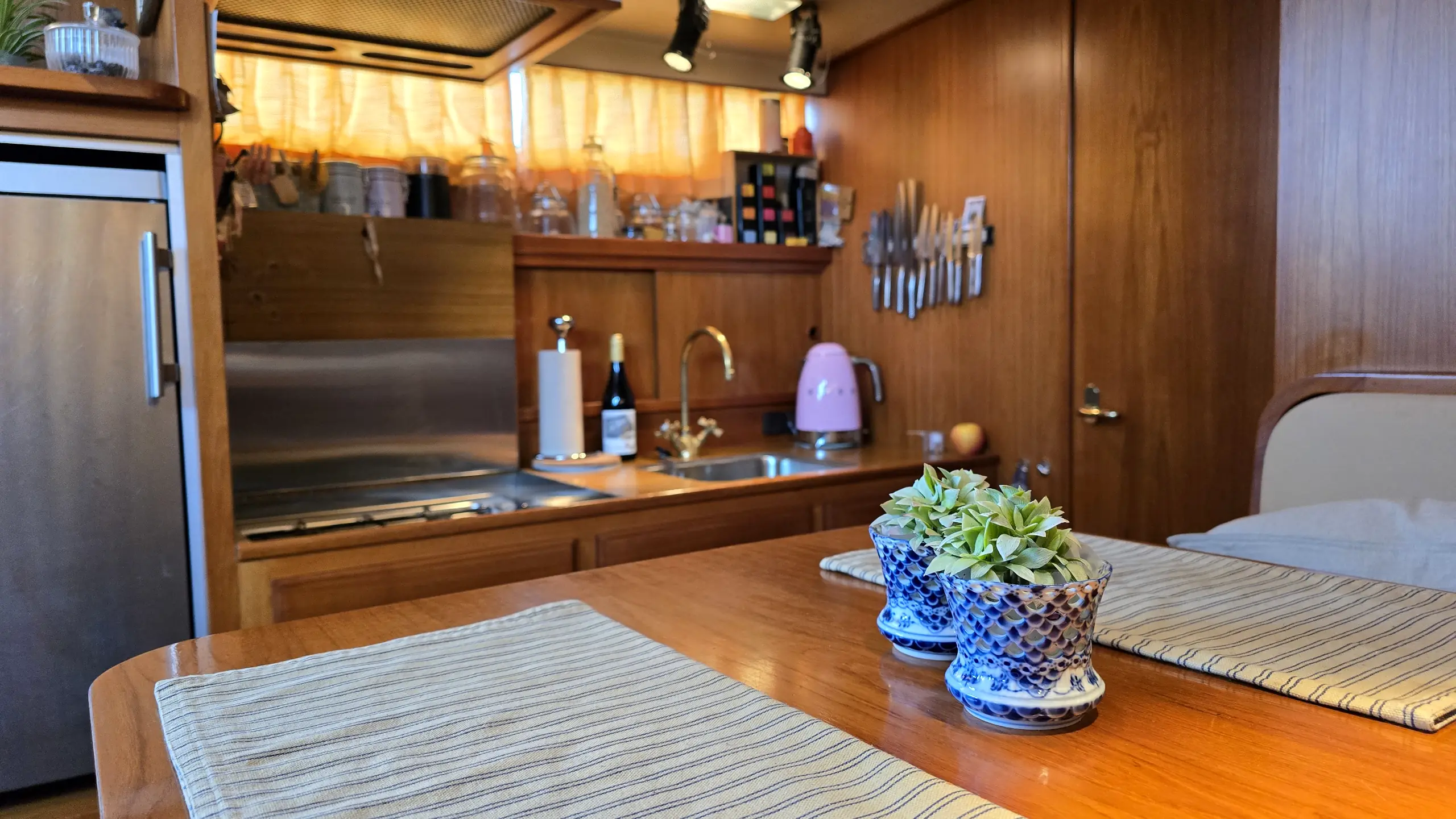 motor-boat-super-van-craft-1380 (100)