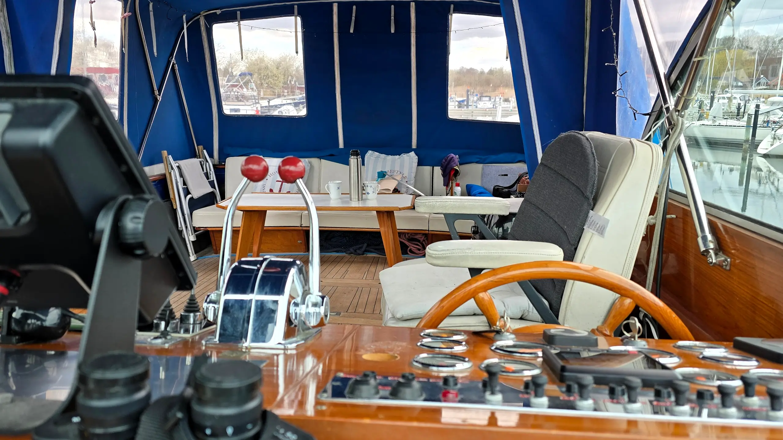 motor-boat-super-van-craft-1380 (85)