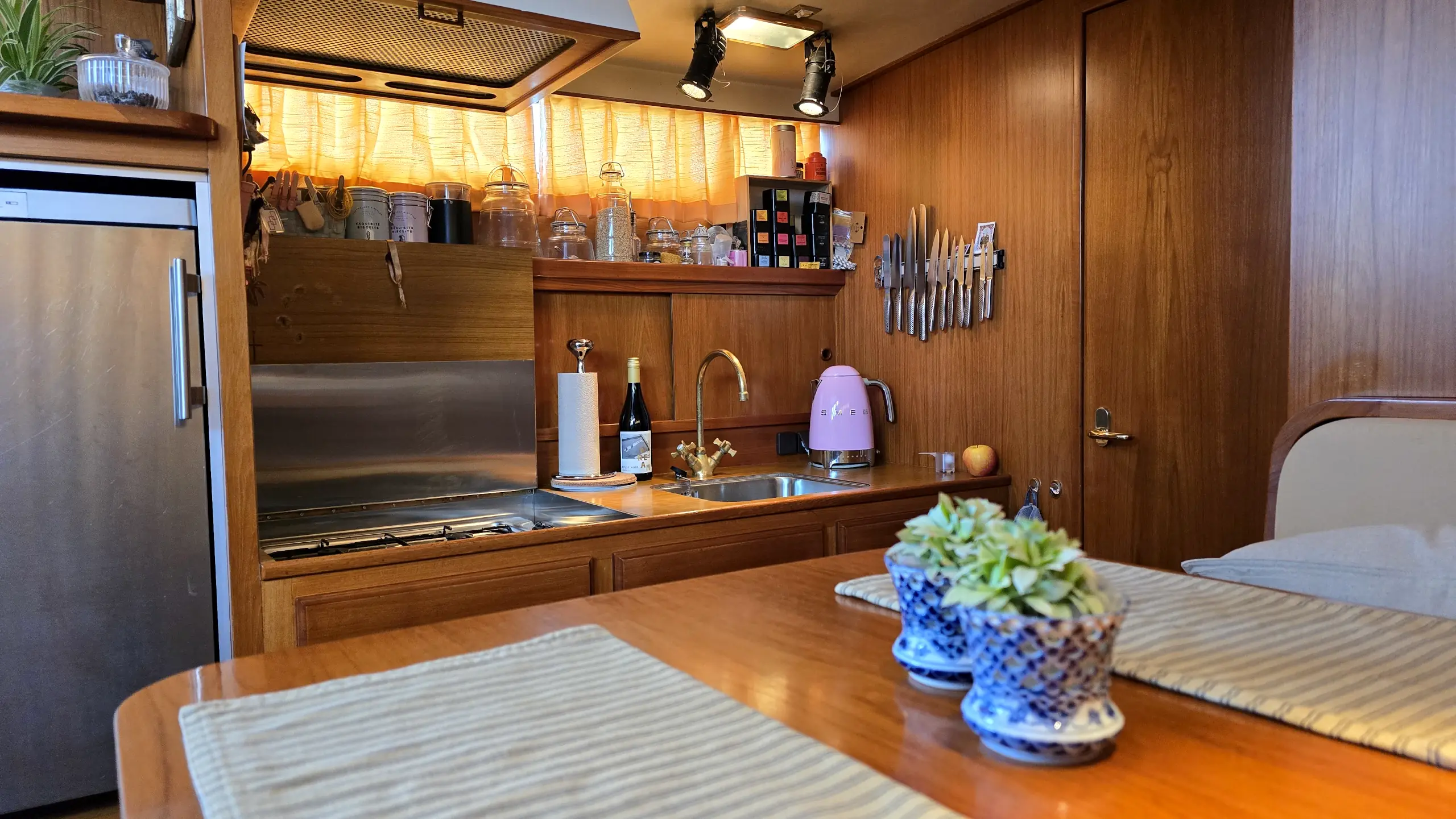 motor-boat-super-van-craft-1380 (99)