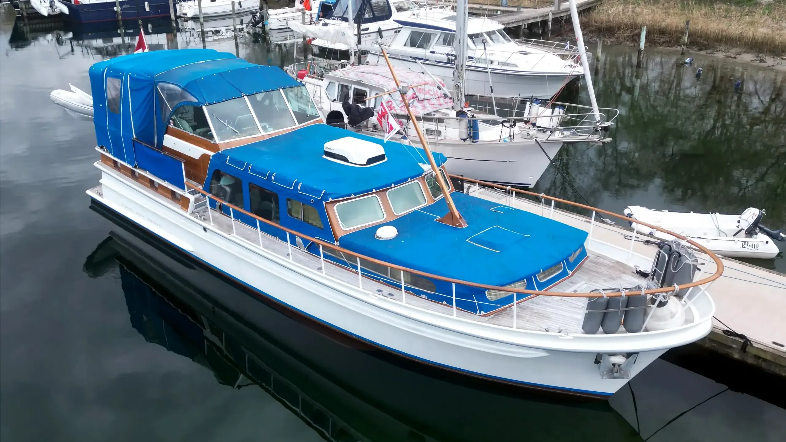 motorbaad-super-van-craft-1380 (1) Super-van-craft-1380-for-sale