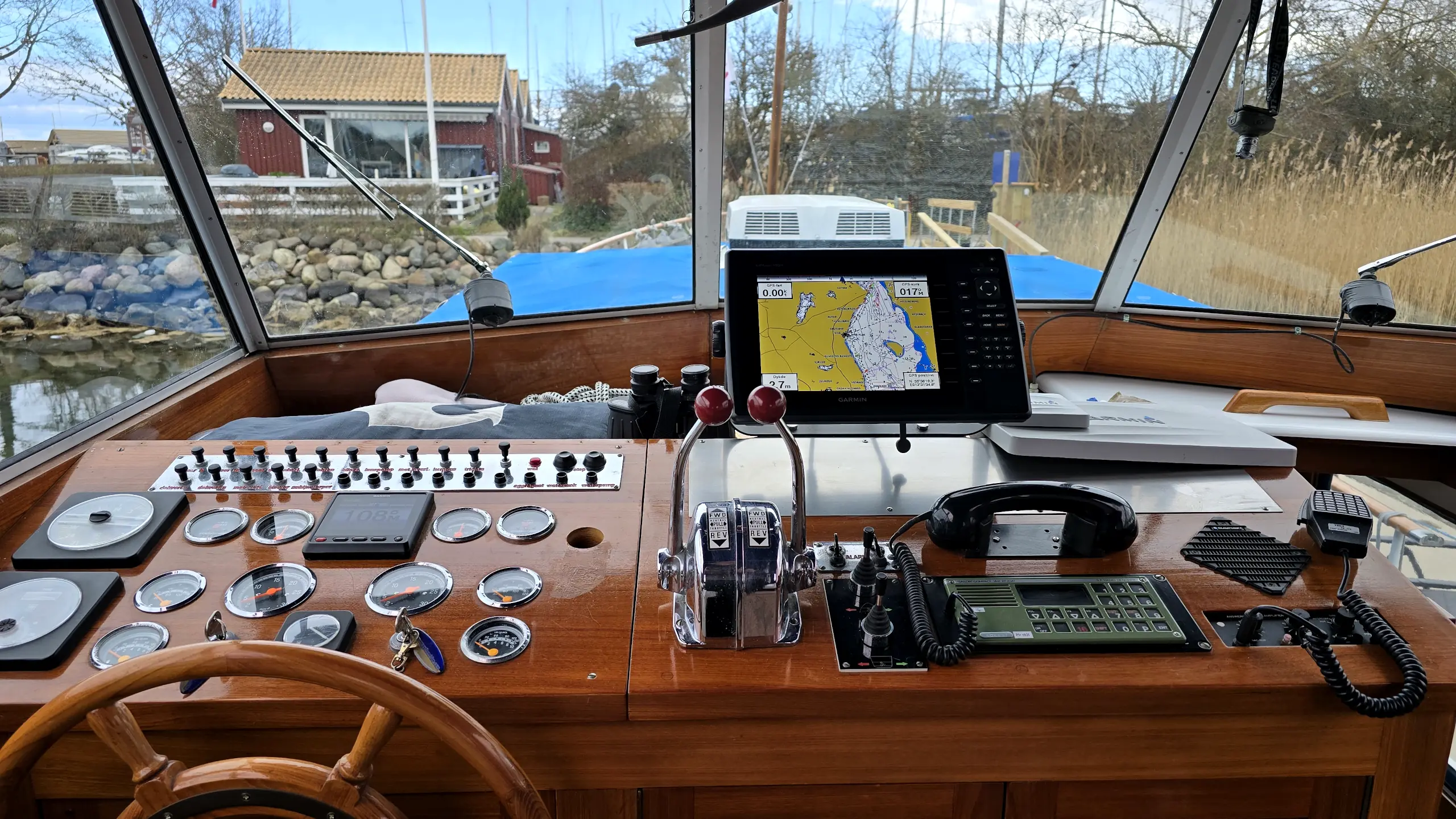 motorbaad-super-van-craft-1380 (11)