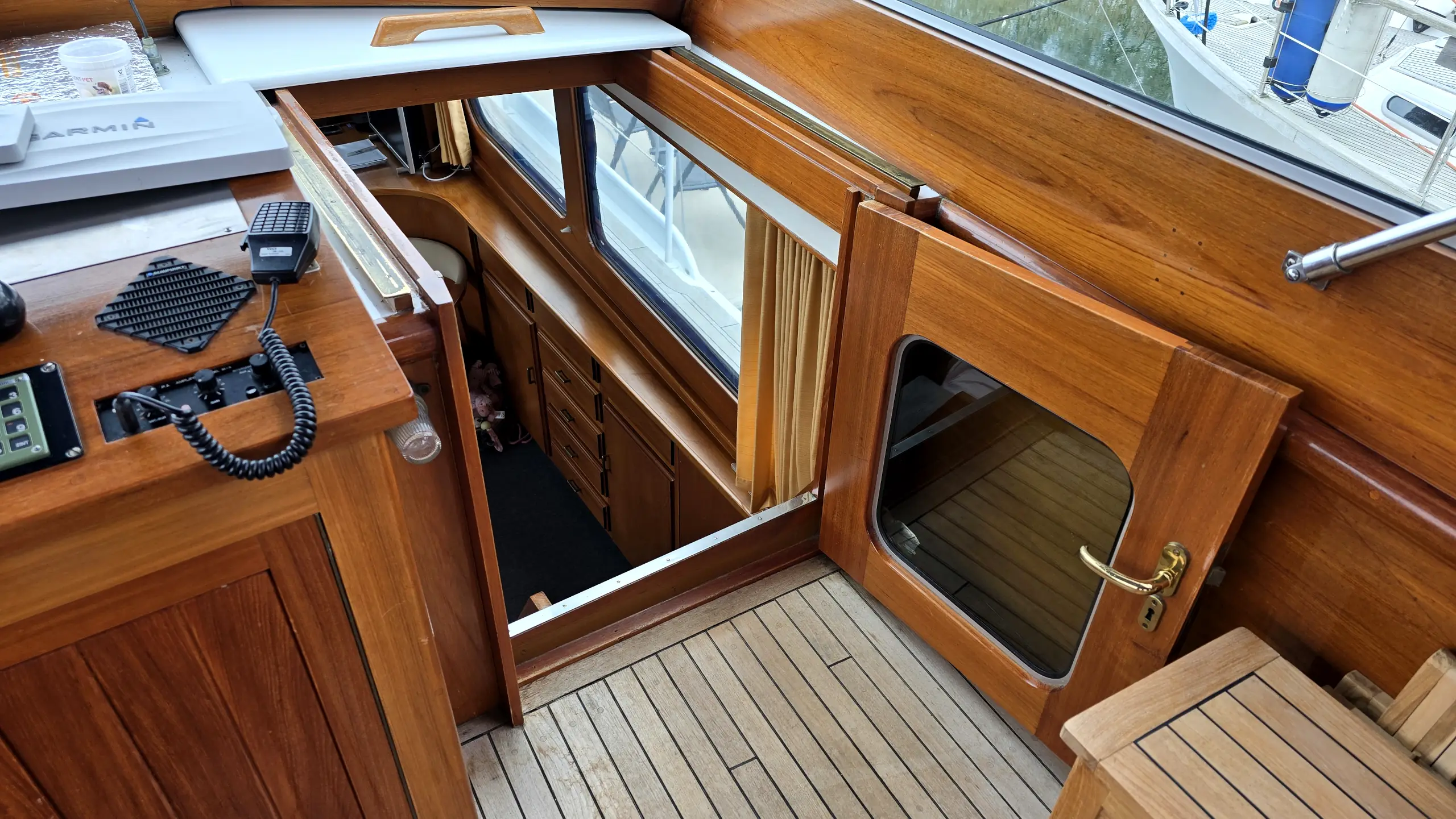 motorbaad-super-van-craft-1380 (20) super van craft 1380 for sale