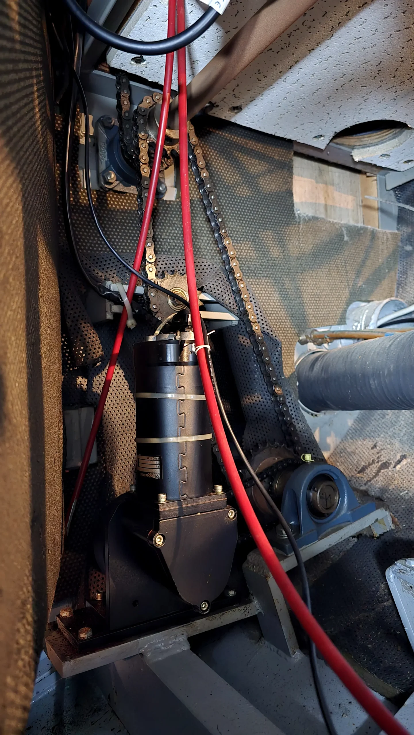 motorbaad-super-van-craft-1380 (41) super van craft 1380 for sale