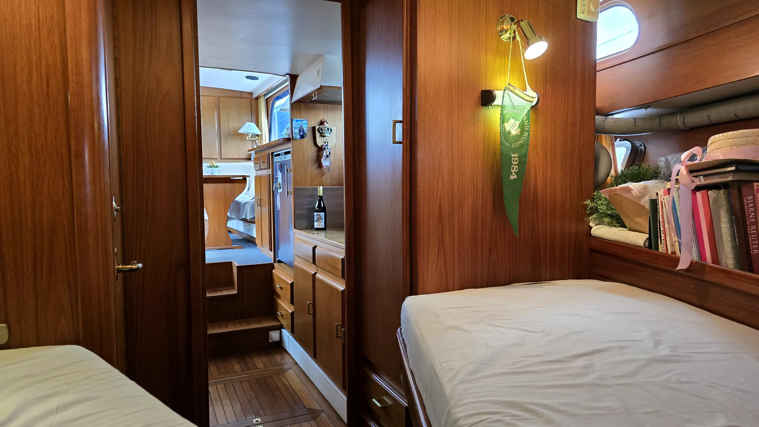 motorbaad-super-van-craft-1380 (50) super van craft 1380 for sale