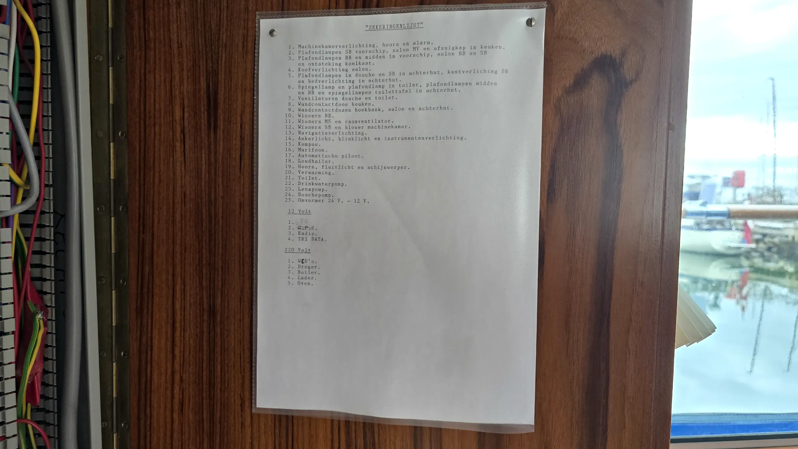 motorbaad-super-van-craft-1380 (66) super van craft 1380 for sale