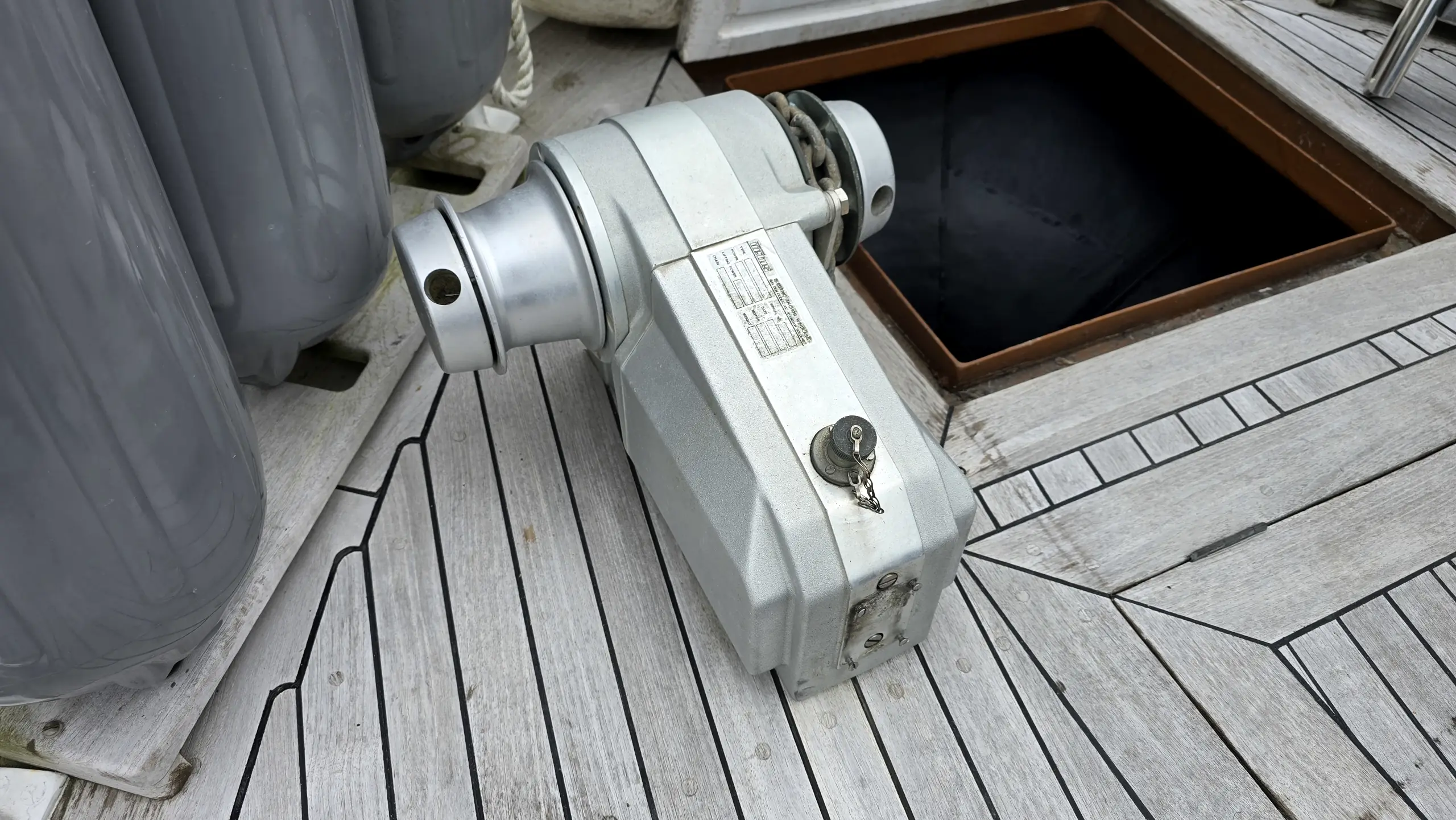 motorbaad-super-van-craft-1380 (74) super van craft 1380 for sale