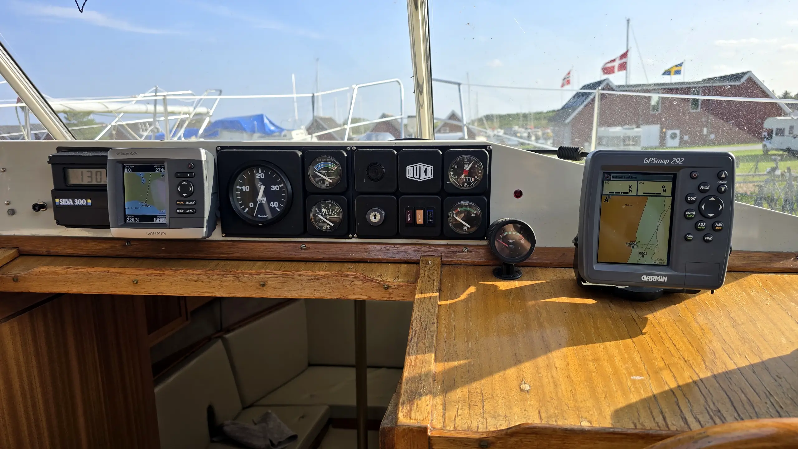 LM-26-boat-for-sale (15)