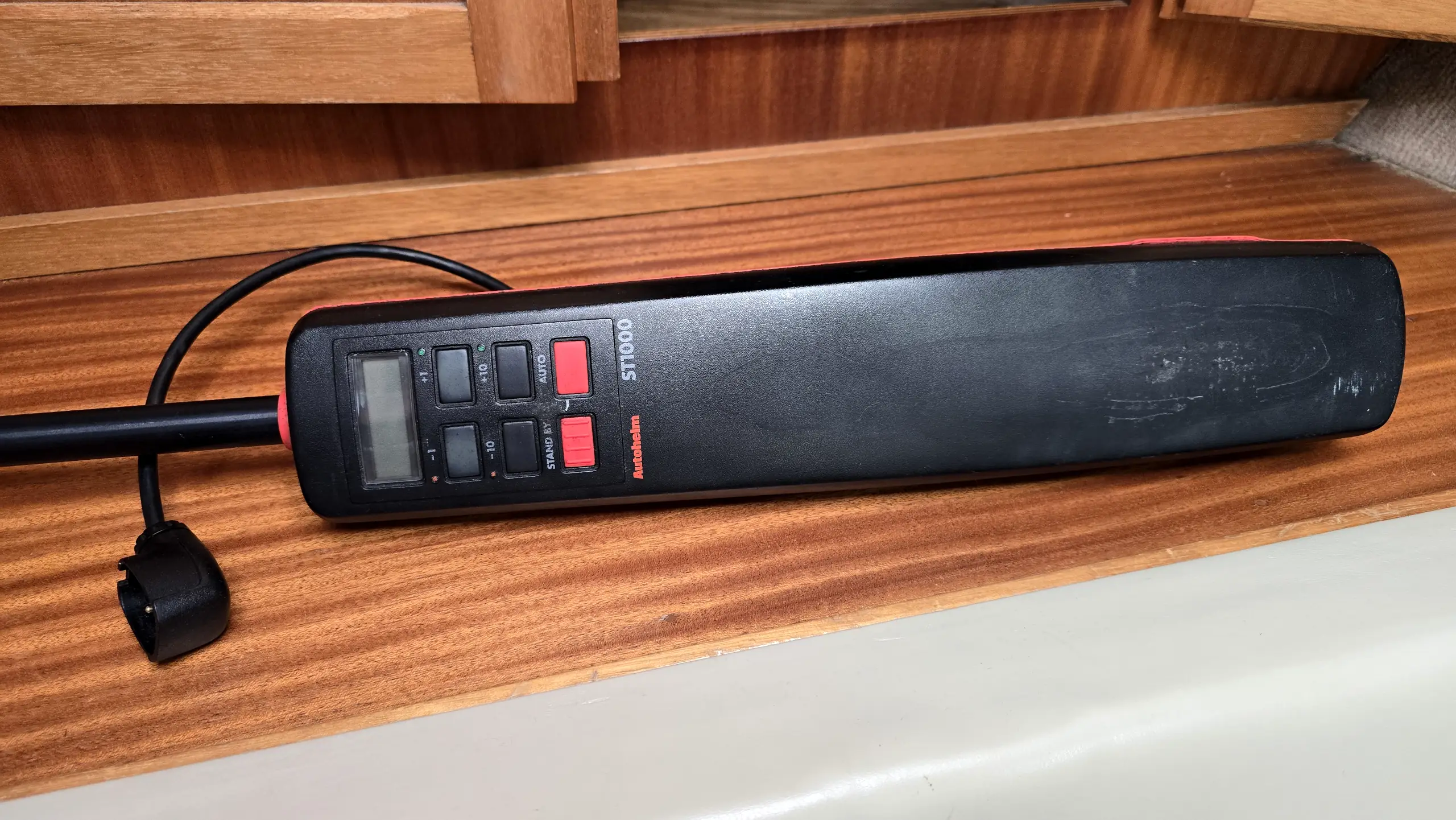 LM-26-boat-for-sale (9)