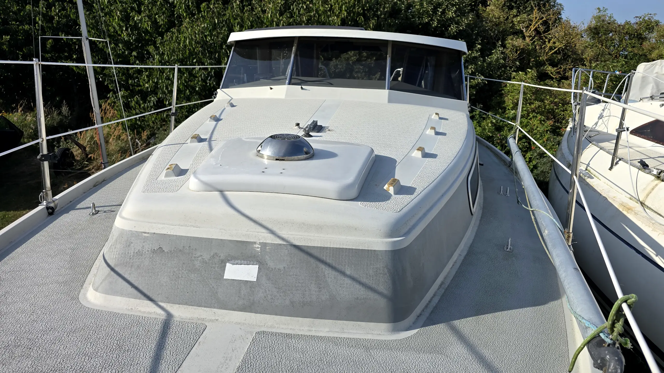 LM-26-motorsejler-til-salg (12)