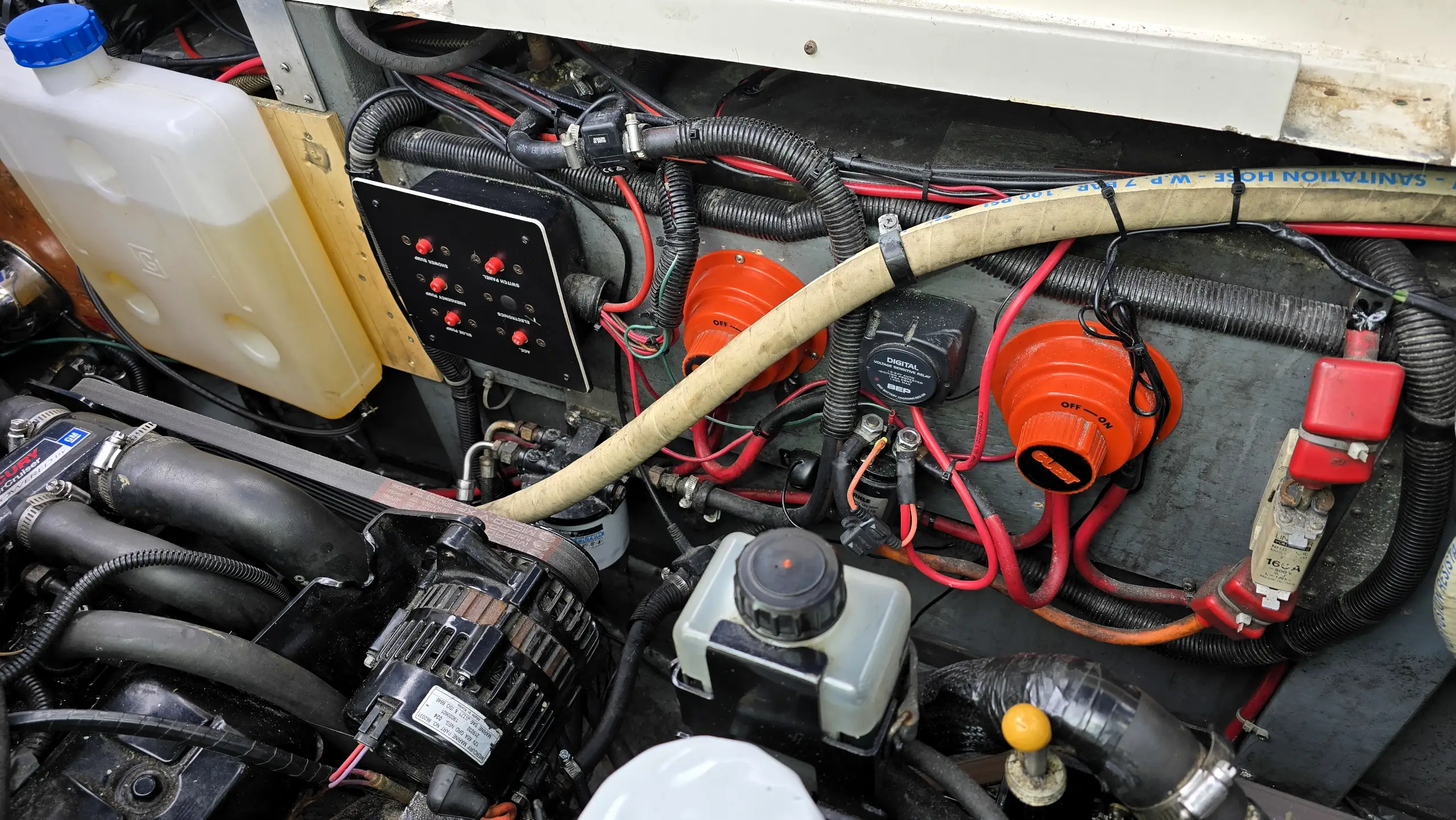 sea-ray-290-till-salu (11)